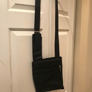 Hobo shoulder bag